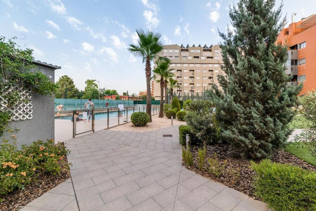 Moderno Apartamento Con Piscina Y Parking 格拉纳达 外观 照片