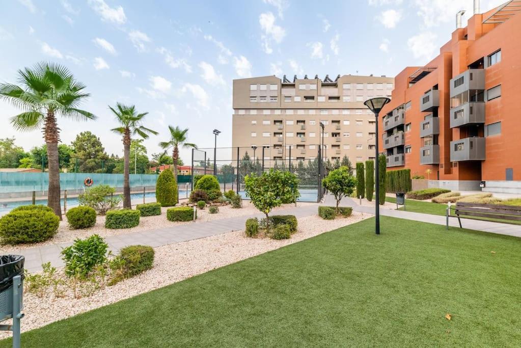 Moderno Apartamento Con Piscina Y Parking 格拉纳达 外观 照片