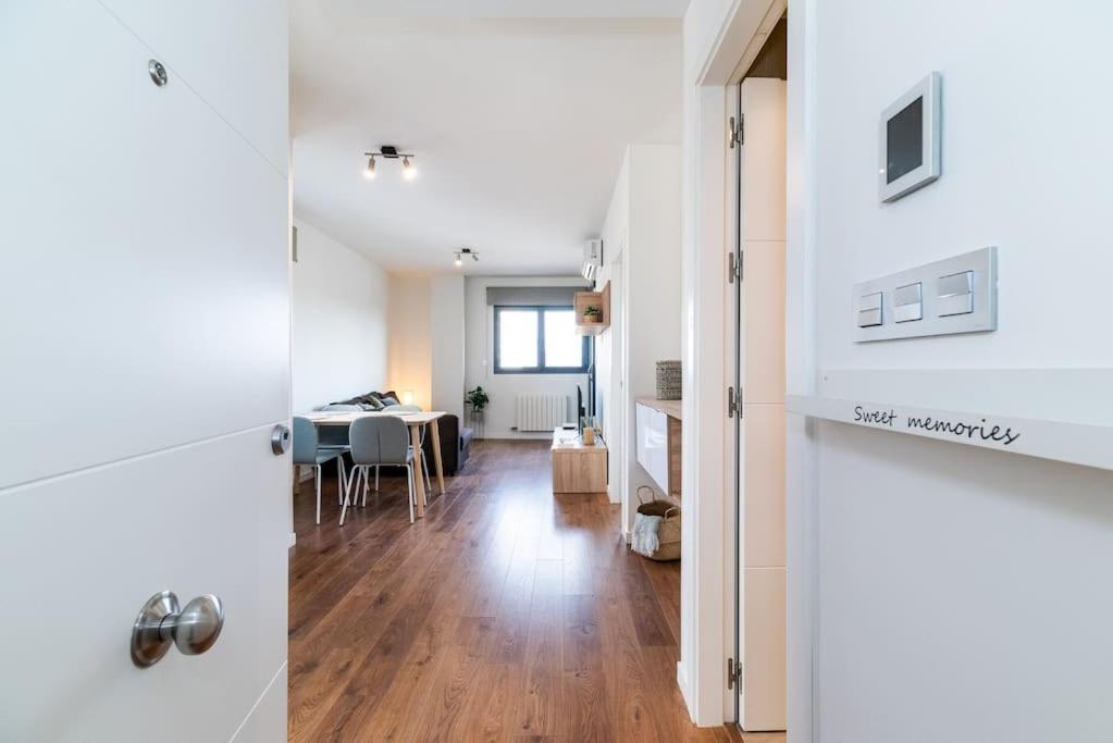Moderno Apartamento Con Piscina Y Parking 格拉纳达 外观 照片